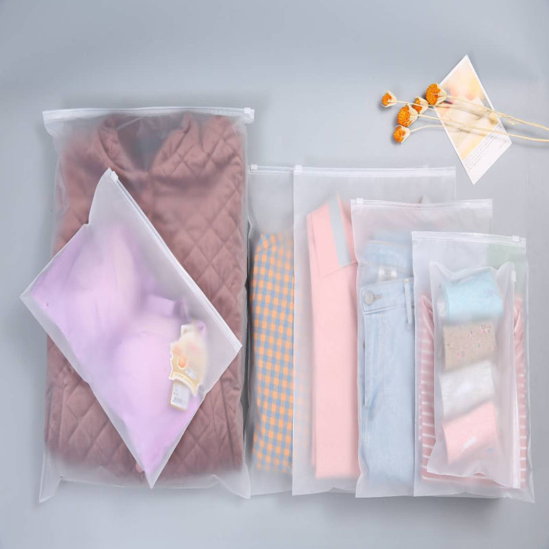 Production of bags for all products requiring packaging, such as clothing and cosmetics, electronic gift packaging, etc.